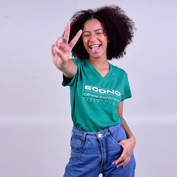 Camiseta Economia